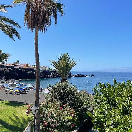 One Bedroom Playa La Arena Apartment *